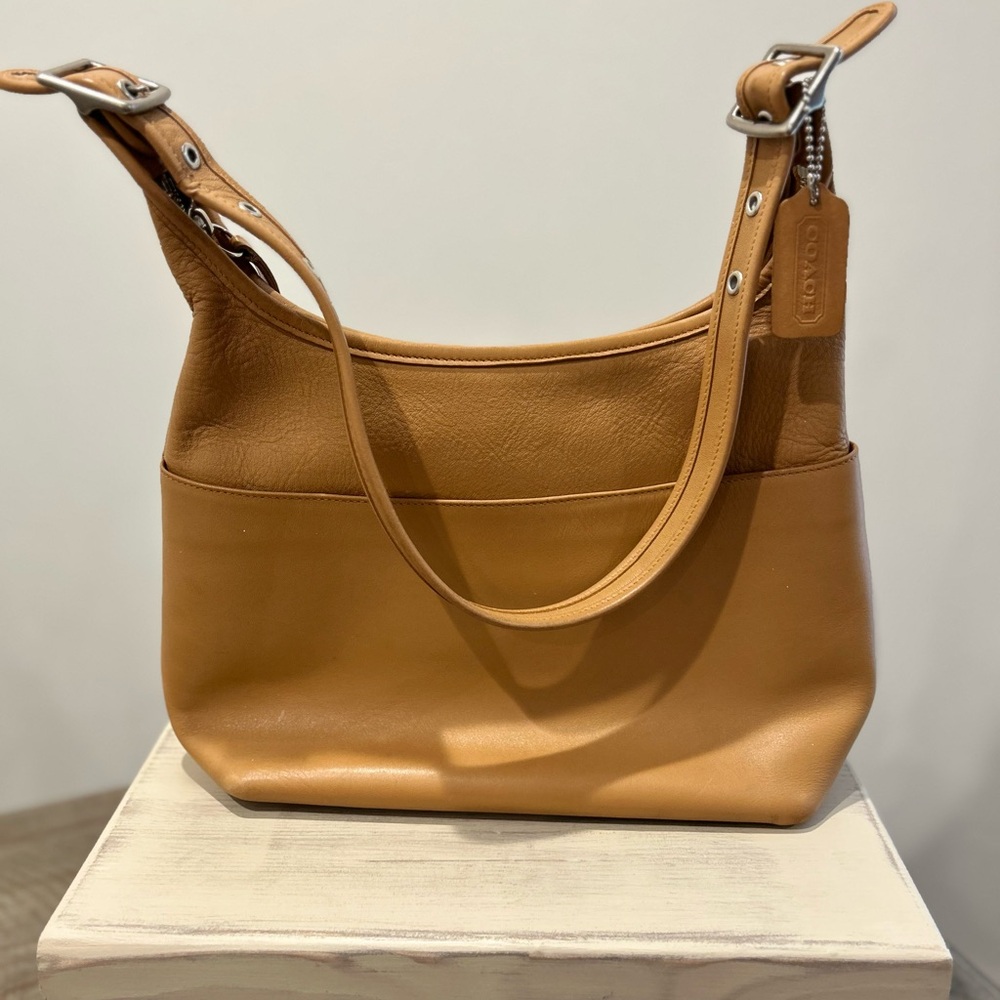 Vintage COACH model 9058 Brown Leather Legacy Bag
